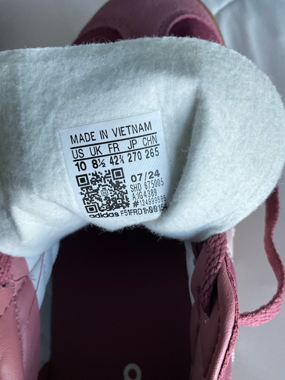 Brand New Never Worn ADIDAS Gazelle Pink Suede Women's Sneakers - Picture 4 of 5